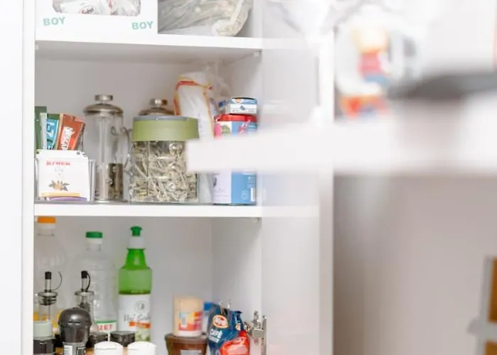 アパート Nevila's