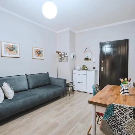 Appartement Nevila's *