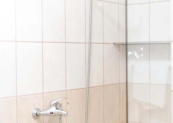 Nevila's Lägenhet *